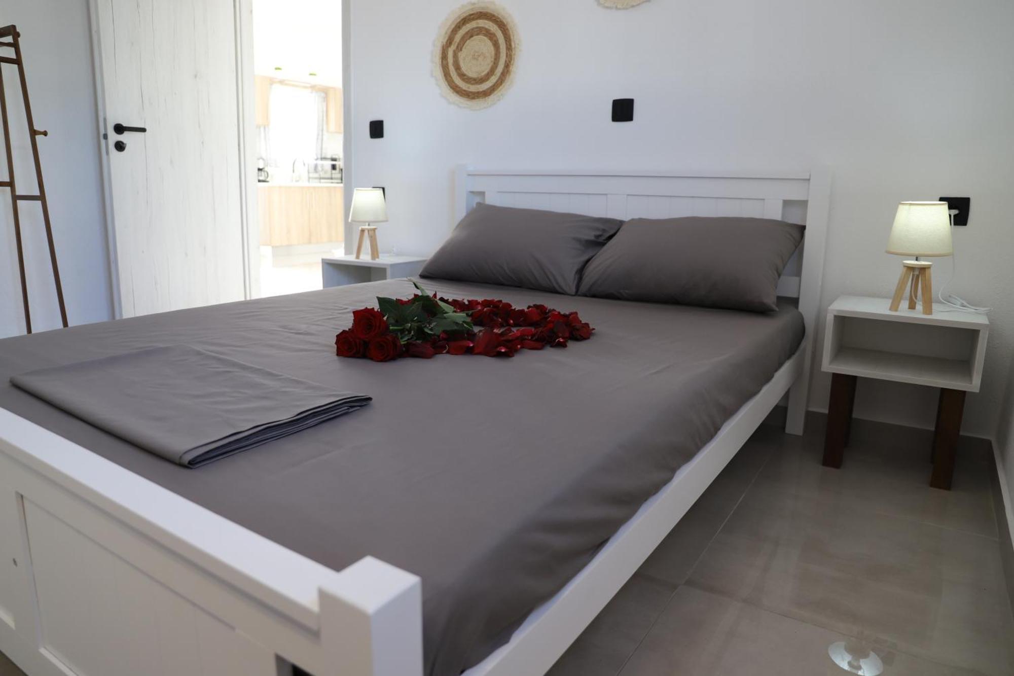 Calma Eco Houses Sunset View Emporio  Екстериор снимка