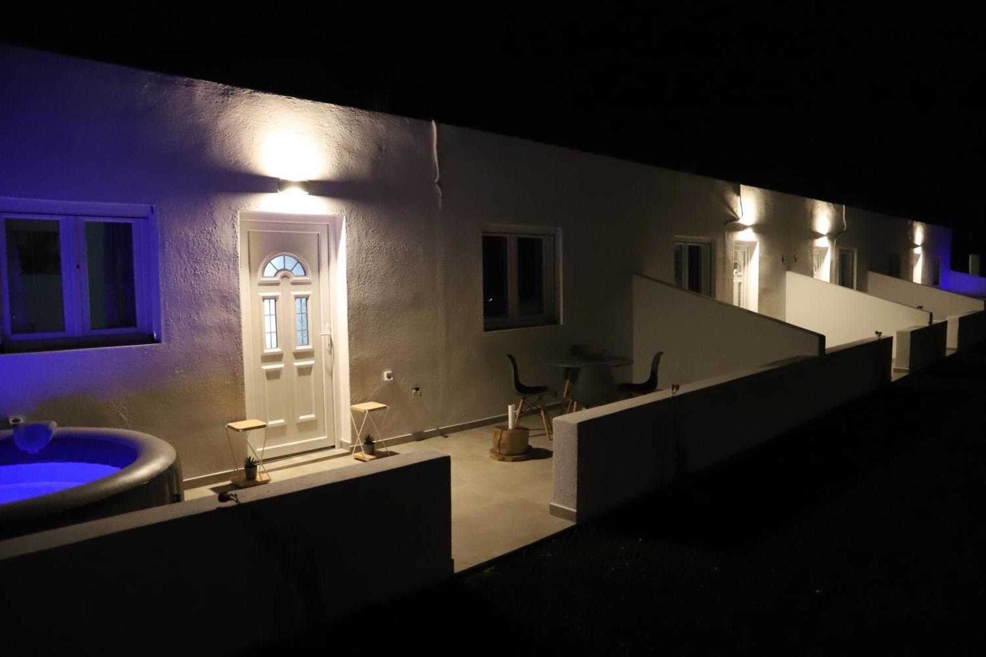 Calma Eco Houses Sunset View Emporio  Екстериор снимка